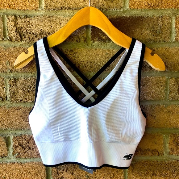 New Balance Other - NEW BALANCE | White&black sports/workout/y…